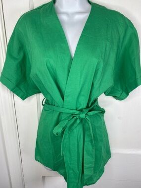 Commense NWT Small Bright Green Linen-Blend Top